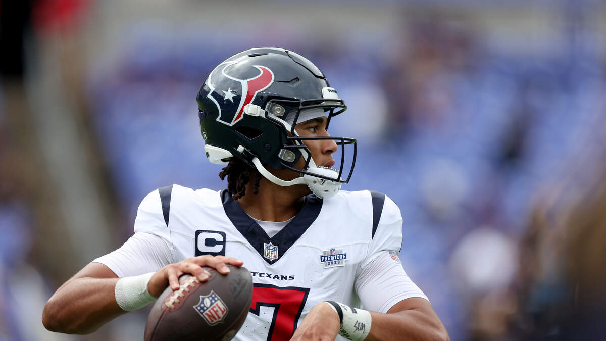 Sources: Texans safety Jalen Pitre back from bruised lung