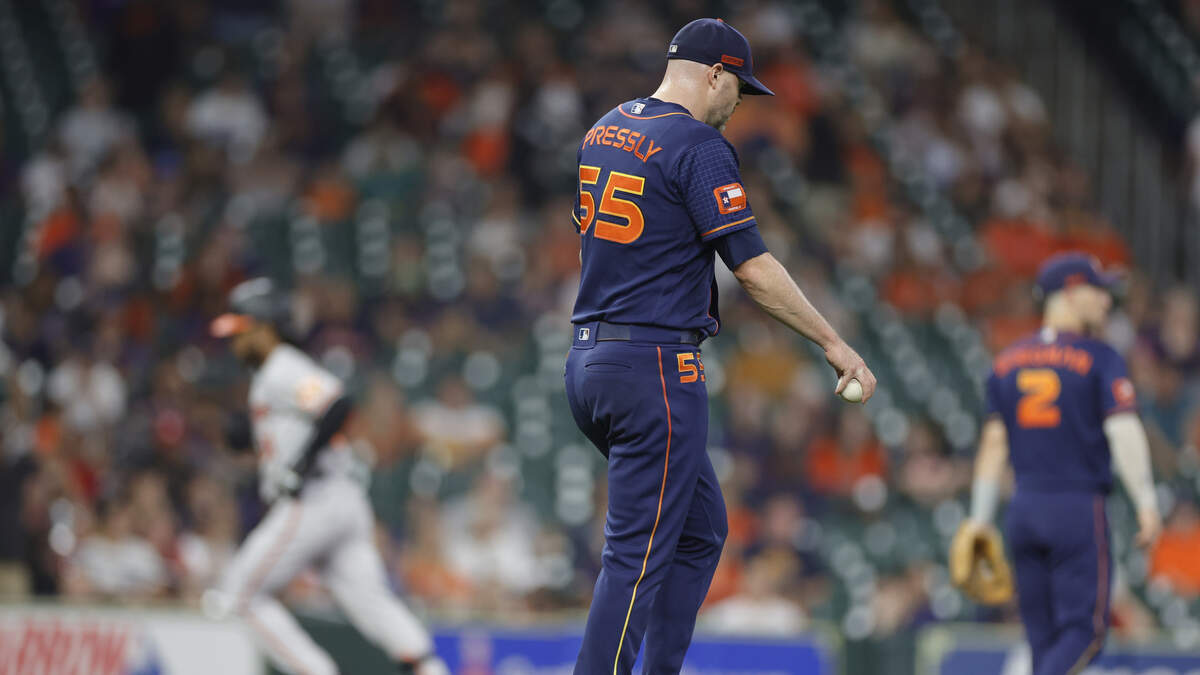 Astros closer Ryan Pressly ended the game with unfair curveball