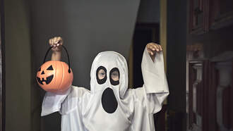 Kids List of The Best Candy For Trick-Or-Treating