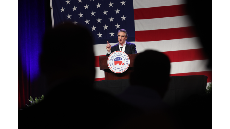 GOP Presidential Candidates Address Annual Lincoln Dinner Fundraiser In Iowa