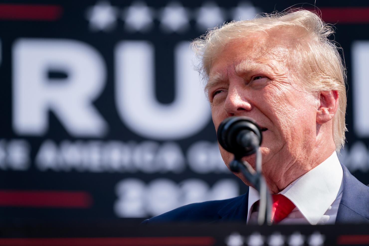 Donald Trump Speaks In South Carolina As He Campaigns For President