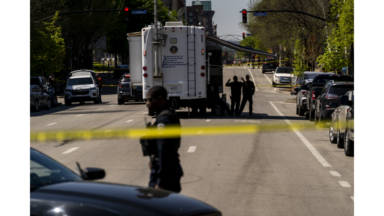 Shooting At Louisville, Kentucky Bank Leaves At Least Four Dead