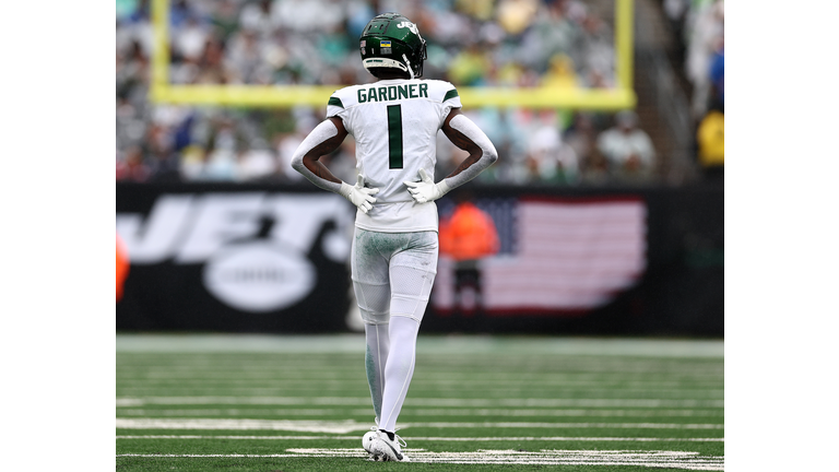 New England Patriots v New York Jets