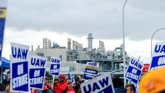 Biden/Trump to Detroit 