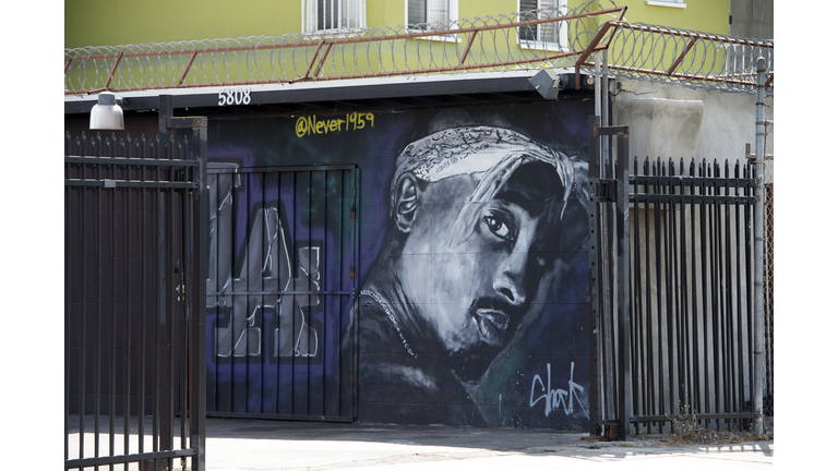 US-ENTERAINMENT-MUSIC-HISTORY-FOCUS-TUPAC