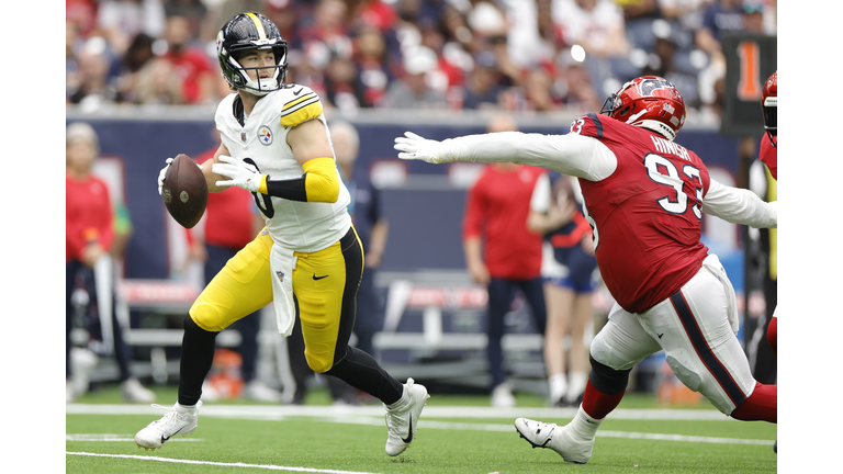 Mark Madden: Steelers QB Kenny Pickett isn't giving the Steelers a