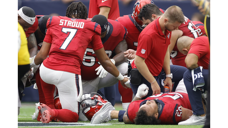 Houston Texans: Signing veteran tackle George Fant