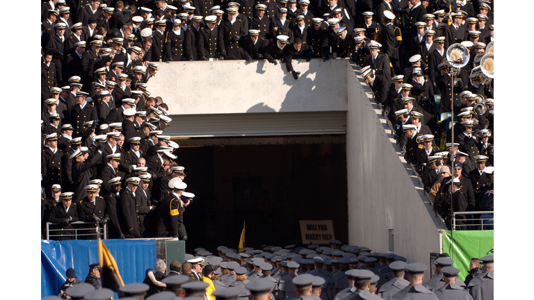 Navy Midshipmen v Army Black Knights