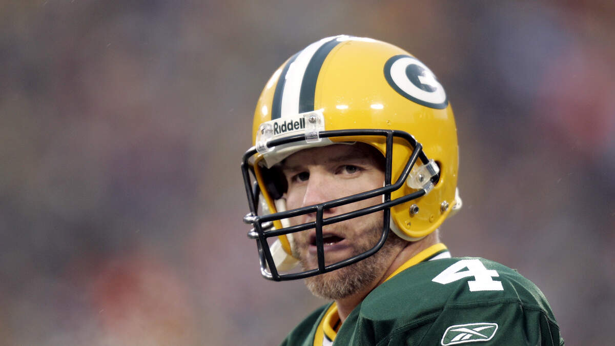 Rick Cleveland: How Brett Favre ended up with No. 4