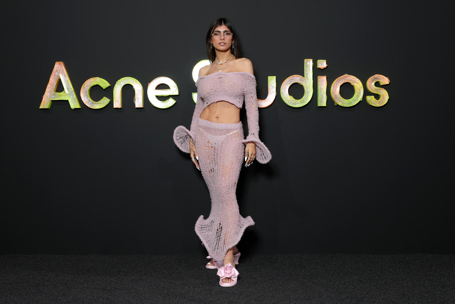 Acne Studios : Photocall - Paris Fashion Week - Womenswear Fall Winter 2023-2024