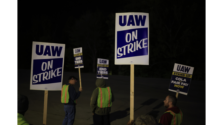 United Auto Workers Expand Strike To Ford Truck Plant In Kentucky