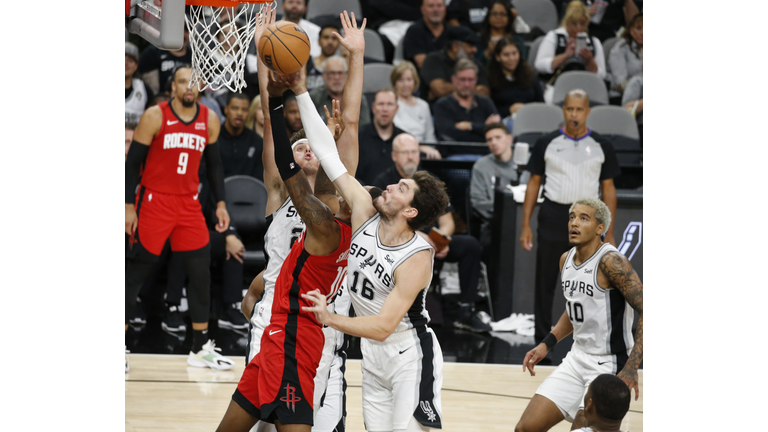 Houston Rockets v San Antonio Spurs