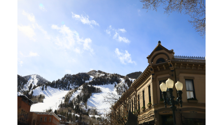 Aspen Colorado's Downtown City street