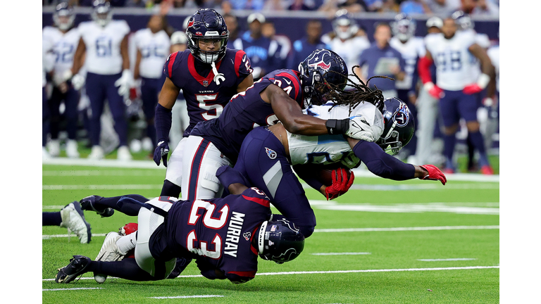 Tennessee Titans v Houston Texans