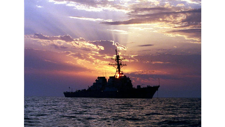 US-IRAQ-USS CARNEY-SUNSET