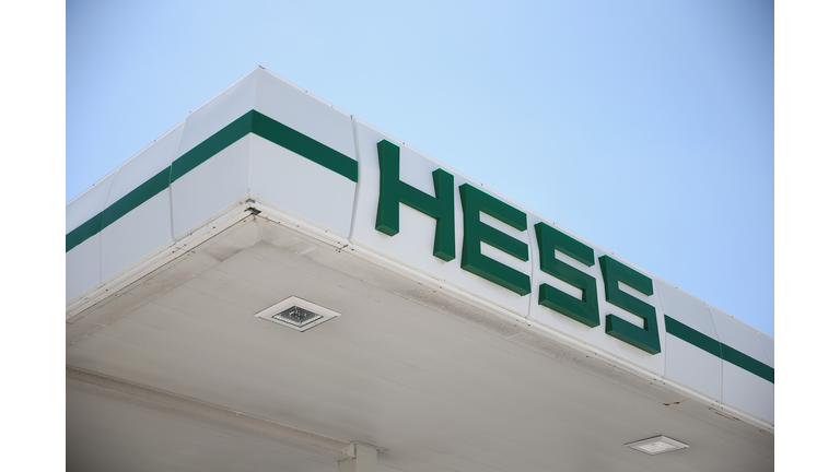 Marathon Petroleum To Purchase Hess Gas Stations