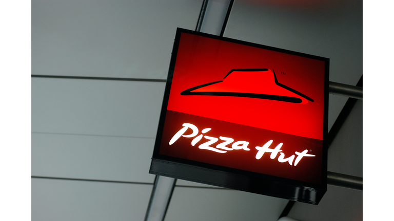 Sign of Pizza Hut in Liverpool One shopping center