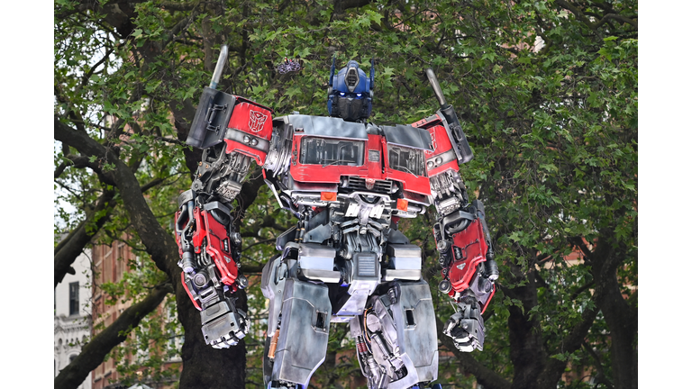 Towering Transformers Statues Transform Leicester Square