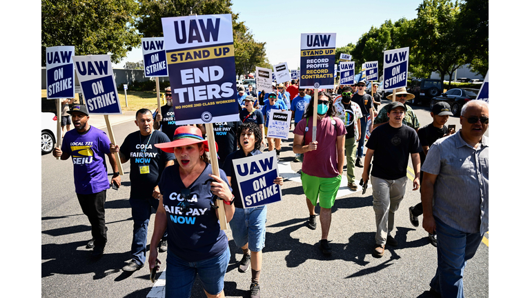 US-AUTOMOBILE-UNIONS-STRIKE