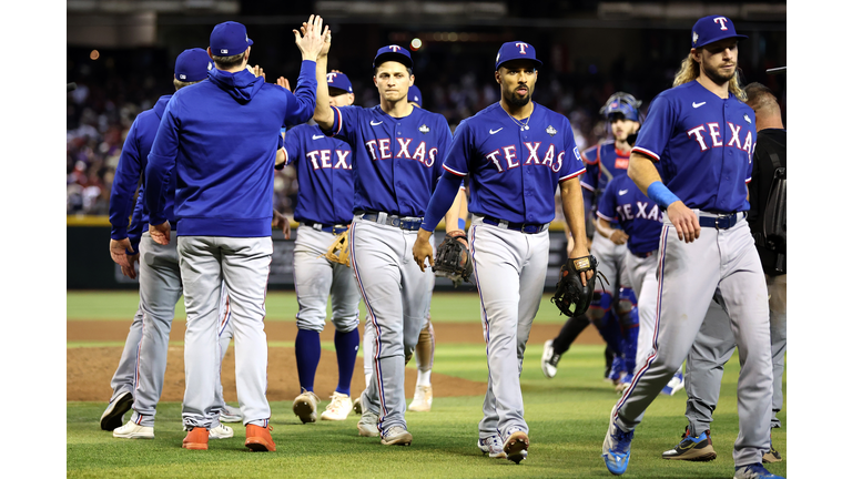 World Series - Texas Rangers v Arizona Diamondbacks - Game Three