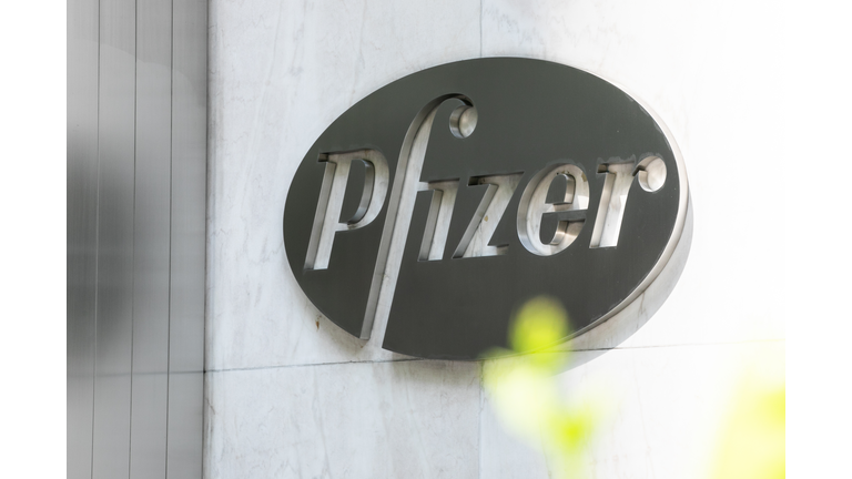 Pfizer Makes $1.95 Billion Deal With U.S. For Future COVID-19 Vaccine