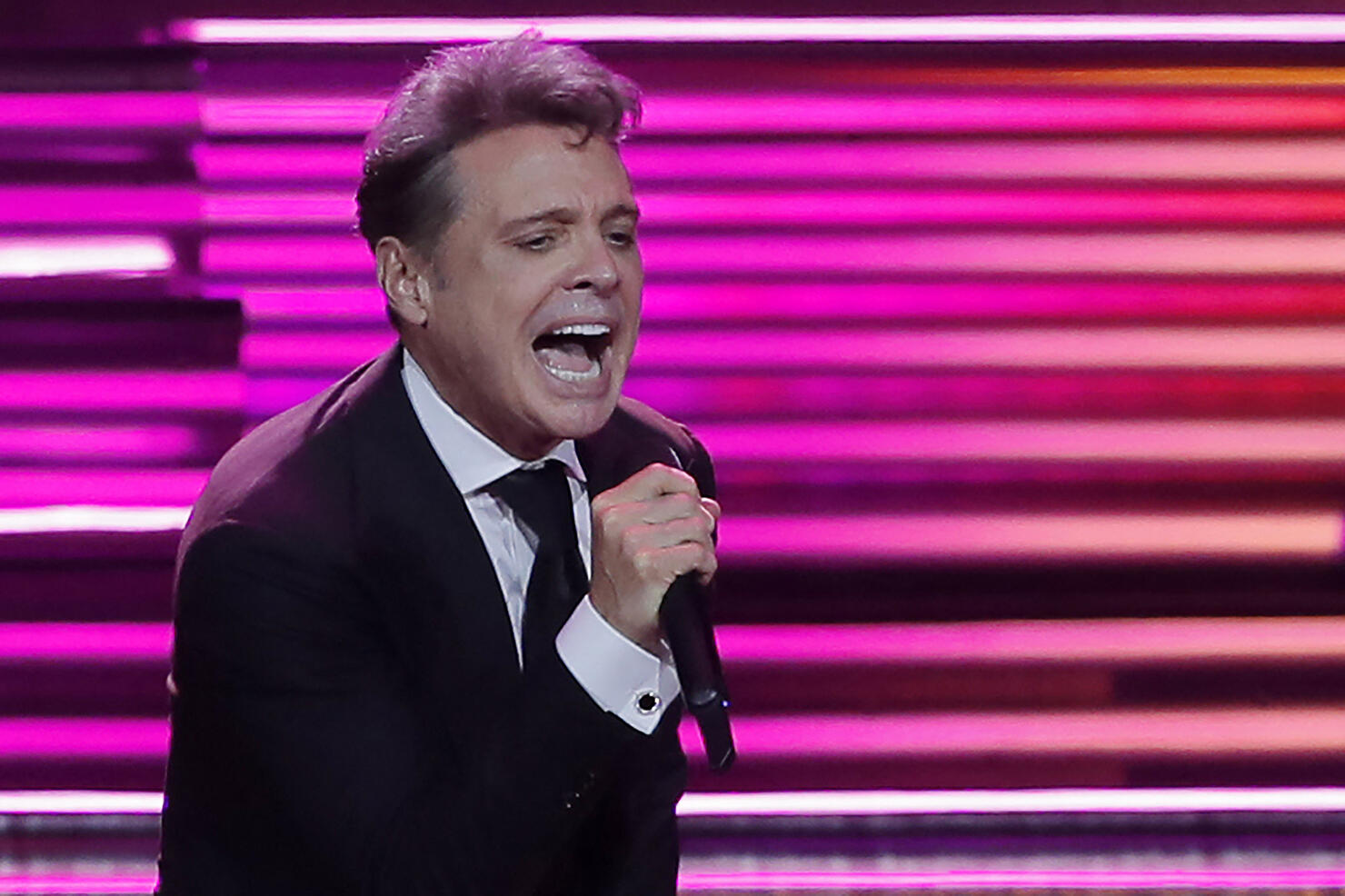 CHILE-MUSIC-LUIS MIGUEL