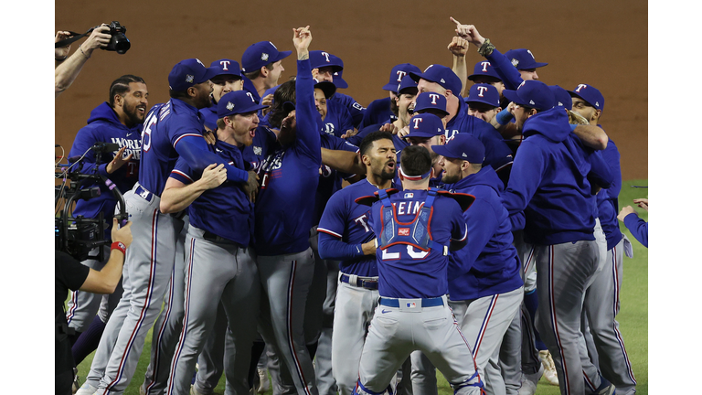 World Series - Texas Rangers v Arizona Diamondbacks - Game Five