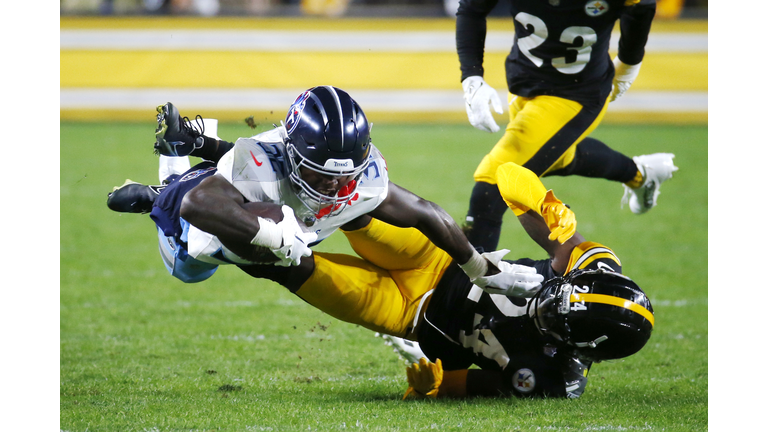 Tennessee Titans v Pittsburgh Steelers