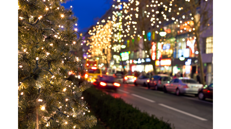 Christmas traffic in the city