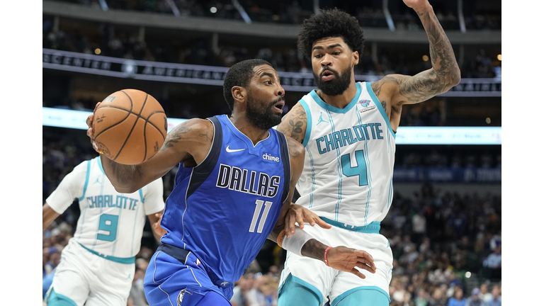 Charlotte Hornets v Dallas Mavericks