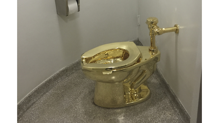 US-ARTS-MUSEUM-GOLD-TOILET