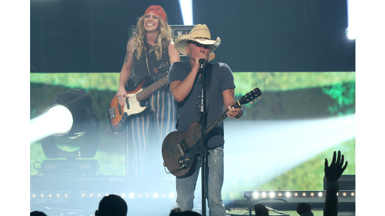 2022 CMT Music Awards - Show