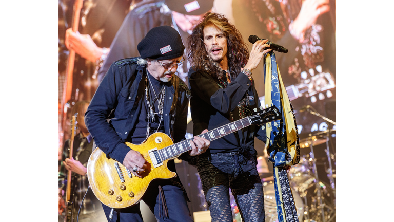 Steven Tyler's 2nd Annual GRAMMY Awards Viewing Party To Benefit Janie's Fund Presented By Live Nation - Inside