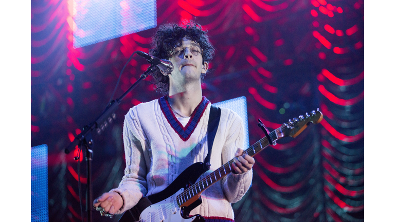 Clyde 1 Christmas Live