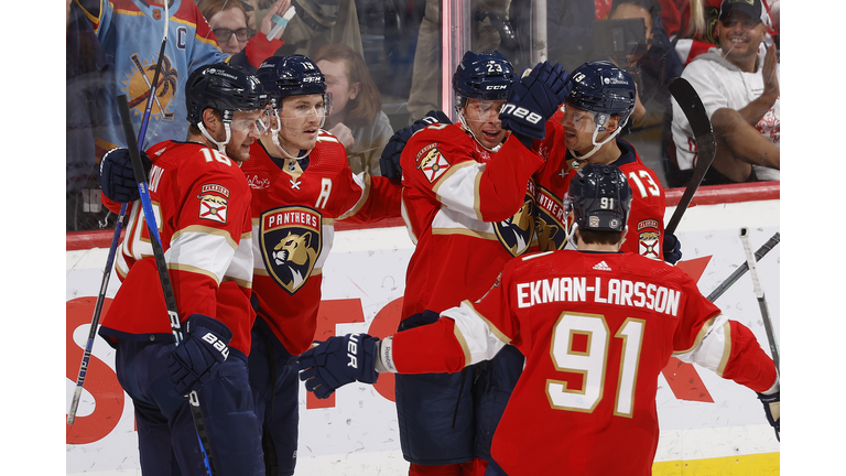 Chicago Blackhawks v Florida Panthers