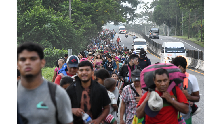 TOPSHOT-MEXICO-US-MIGRATION-CARAVAN