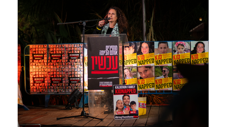 Hostage Advocates Rally Outside Unicef Offices In Tel Aviv