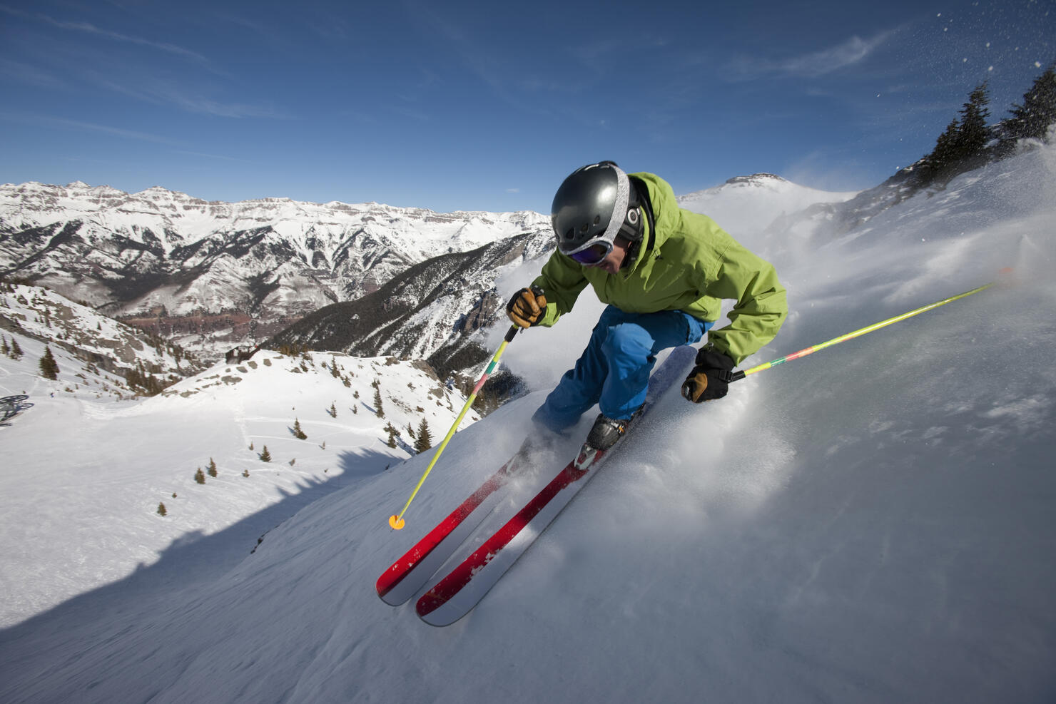 Skiing Action