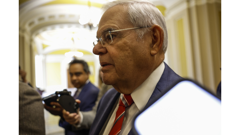 Sen. Menendez To Reportedly Address Fellow Democrats On Capitol Hill After Indictment