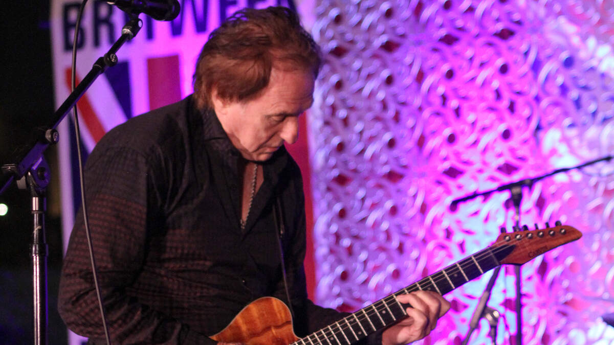 Denny Laine tributes: Paul McCartney, Christopher Cross, Heart