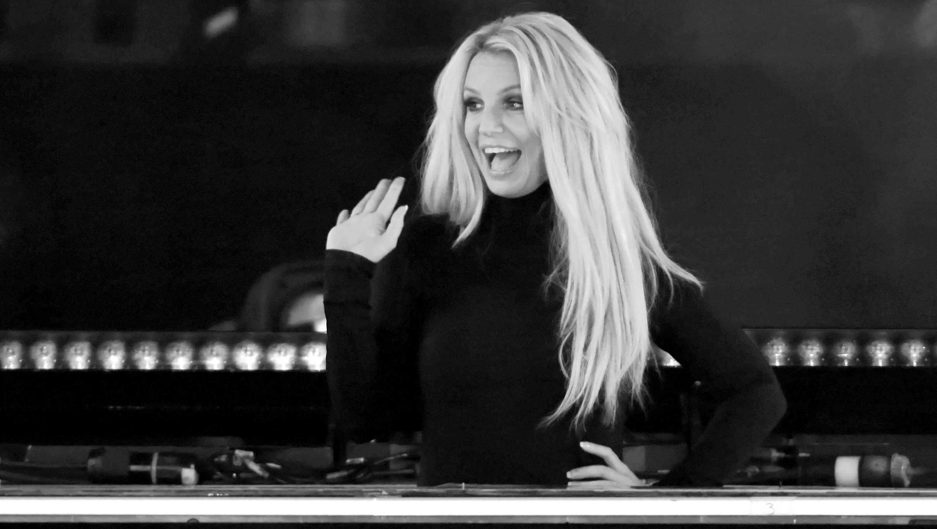 Britney Spears May Be Spending Holidays With Mother Despite Family Feud