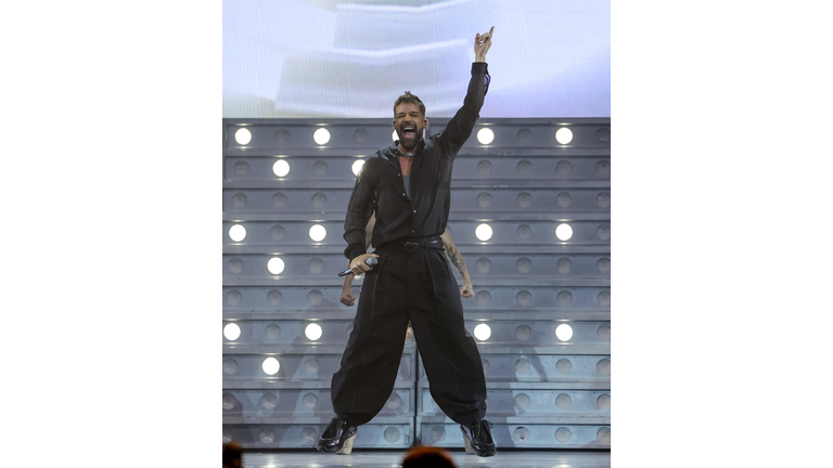 Enrique Iglesias, Pitbull And Ricky Martin: The Trilogy Tour - Las Vegas, NV
