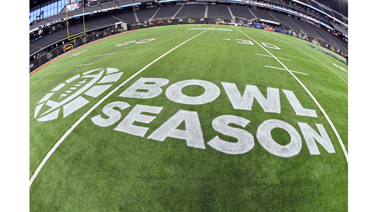 SRS Distribution Las Vegas Bowl - Oregon State v Florida