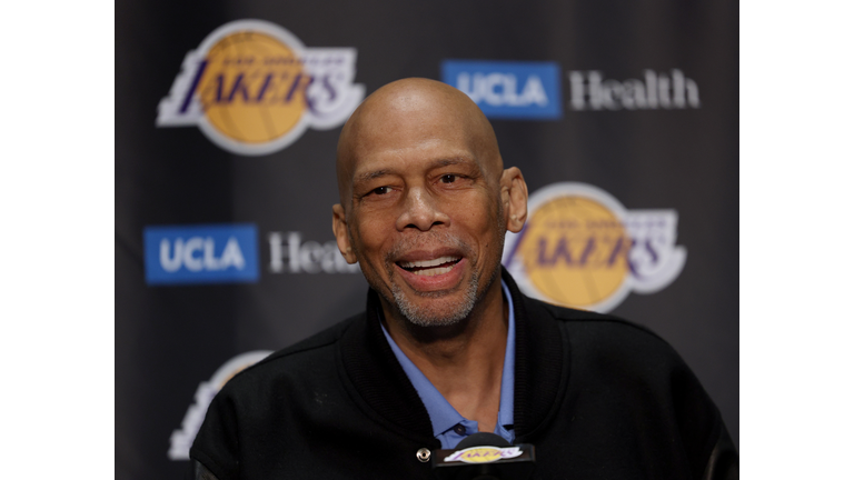 Milwaukee Bucks v Los Angeles Lakers