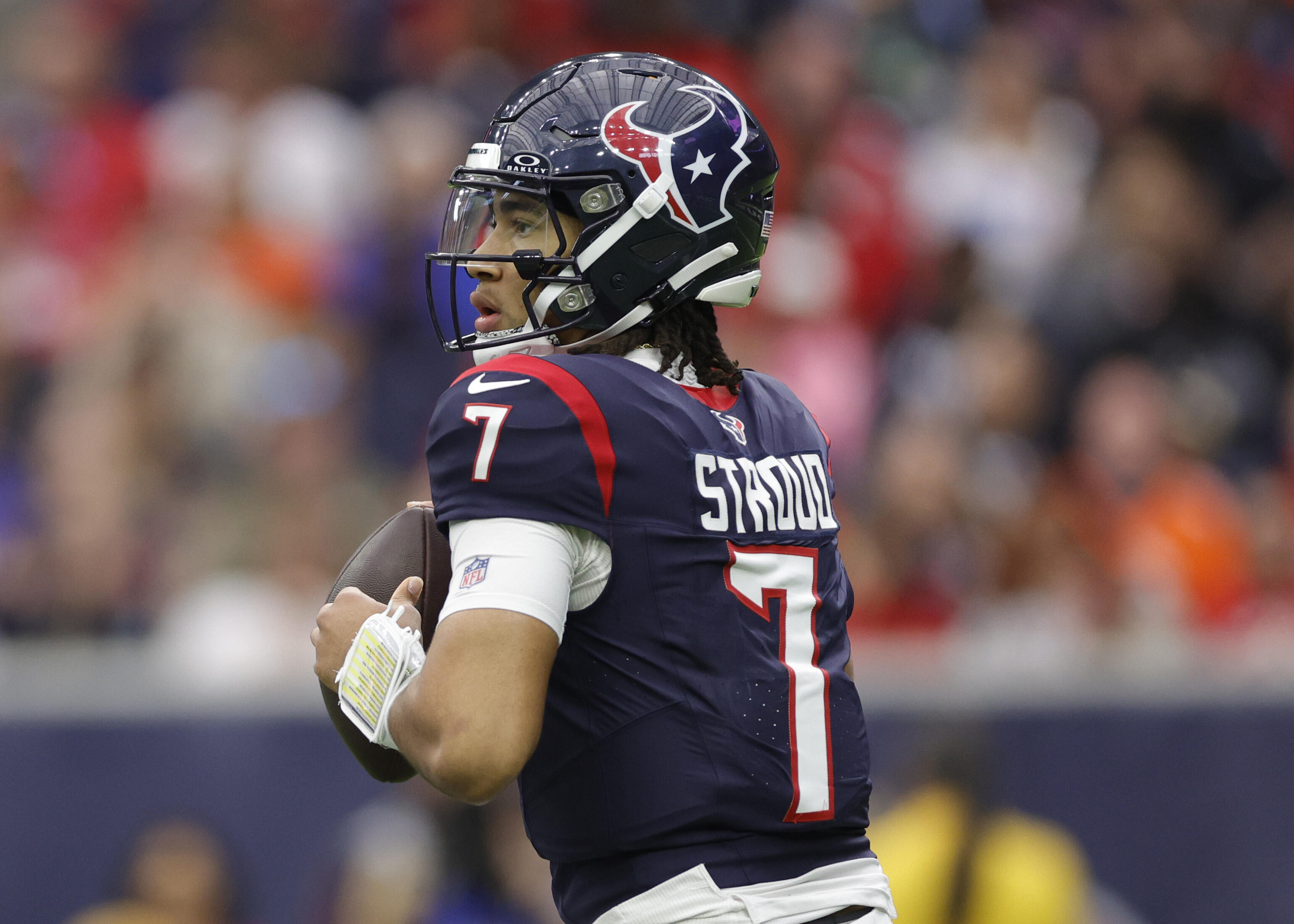 Texans QB C.J. Stroud Remains Under Concussion Protocol, Making ...