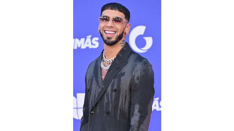 US-ENTERTAINMENT-MUSIC-LATIN-AWARDS-ARRIVALS