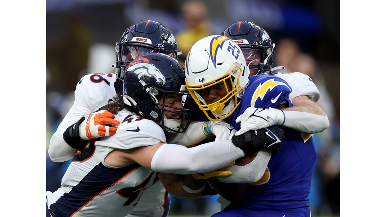 Denver Broncos v Los Angeles Chargers