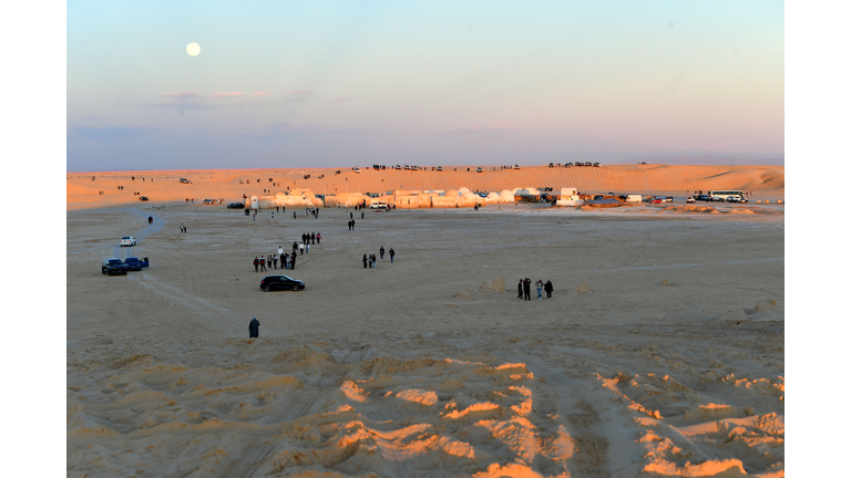 TUNISIA-SAHARA-MOON