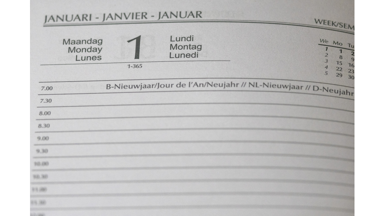 CALENDAR ILLUSTRATIONS END OF YEAR NEW YEAR