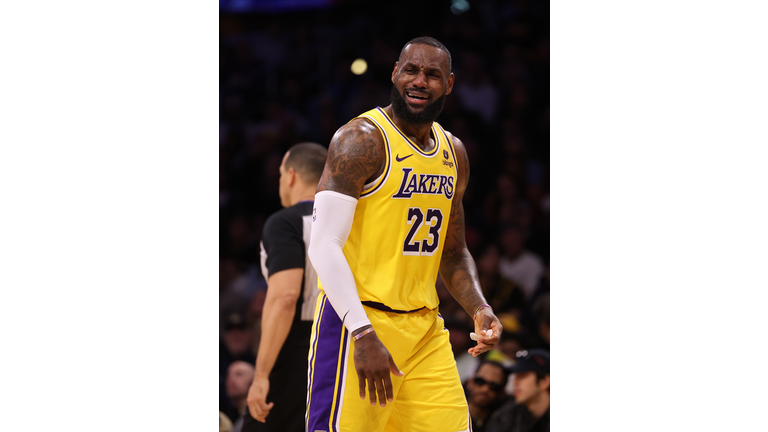 Miami Heat v Los Angeles Lakers